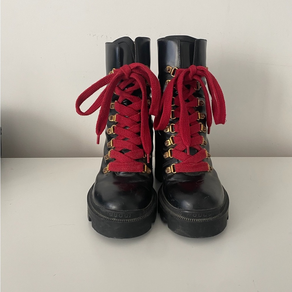 Gucci Women’s Trip Leather Booties With Red Laces